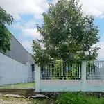 Spot On 93612 Kencana Homestay Syariah Near Masjid Al-Barokah Kanyuran