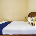 Spot On 93612 Kencana Homestay Syariah Near Masjid Al-Barokah Kanyuran