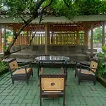 Spot On 93612 Kencana Homestay Syariah Near Masjid Al-Barokah Kanyuran